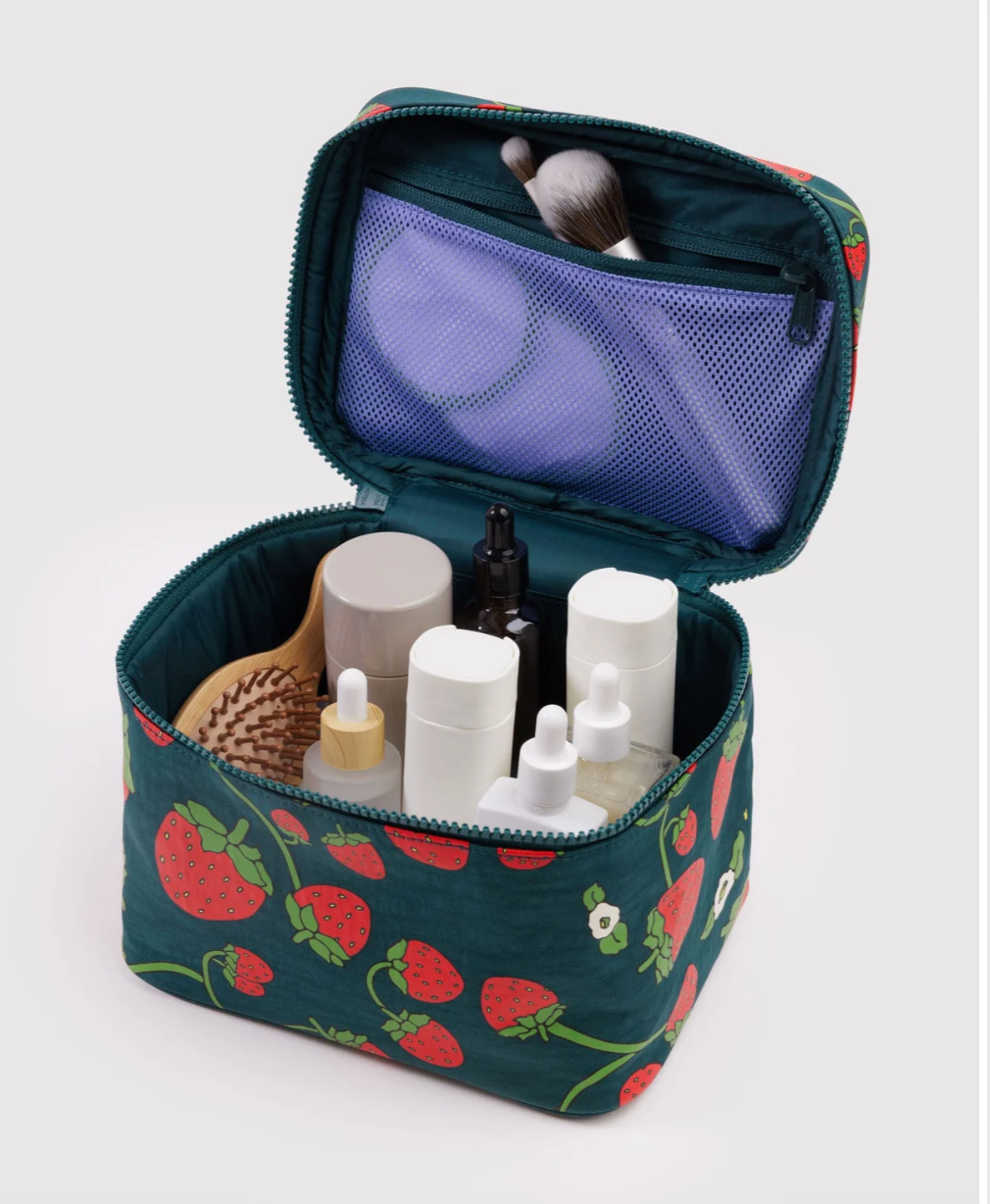 Baggu- Large Cosmetic Case
