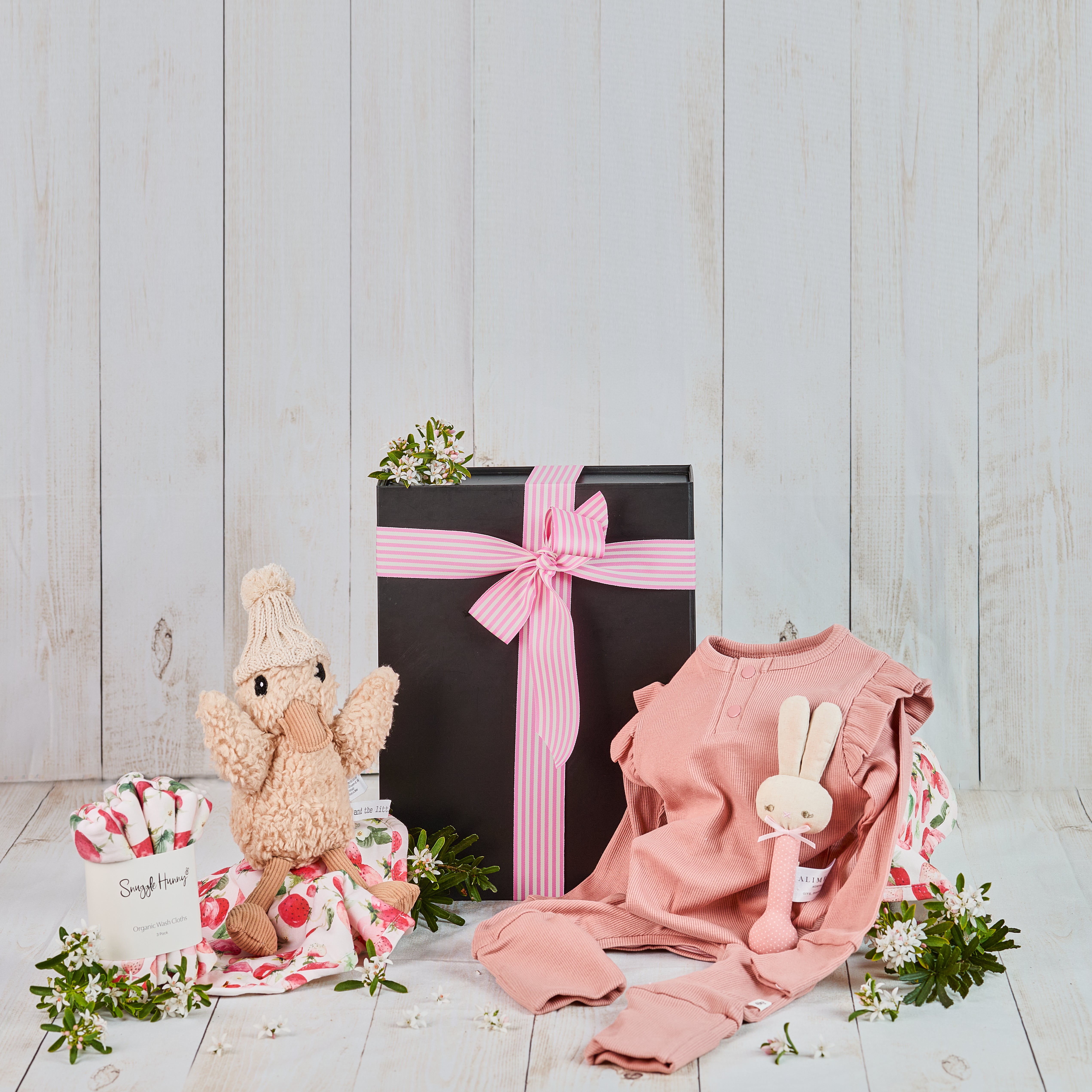 The Welcome Hamper-Girl