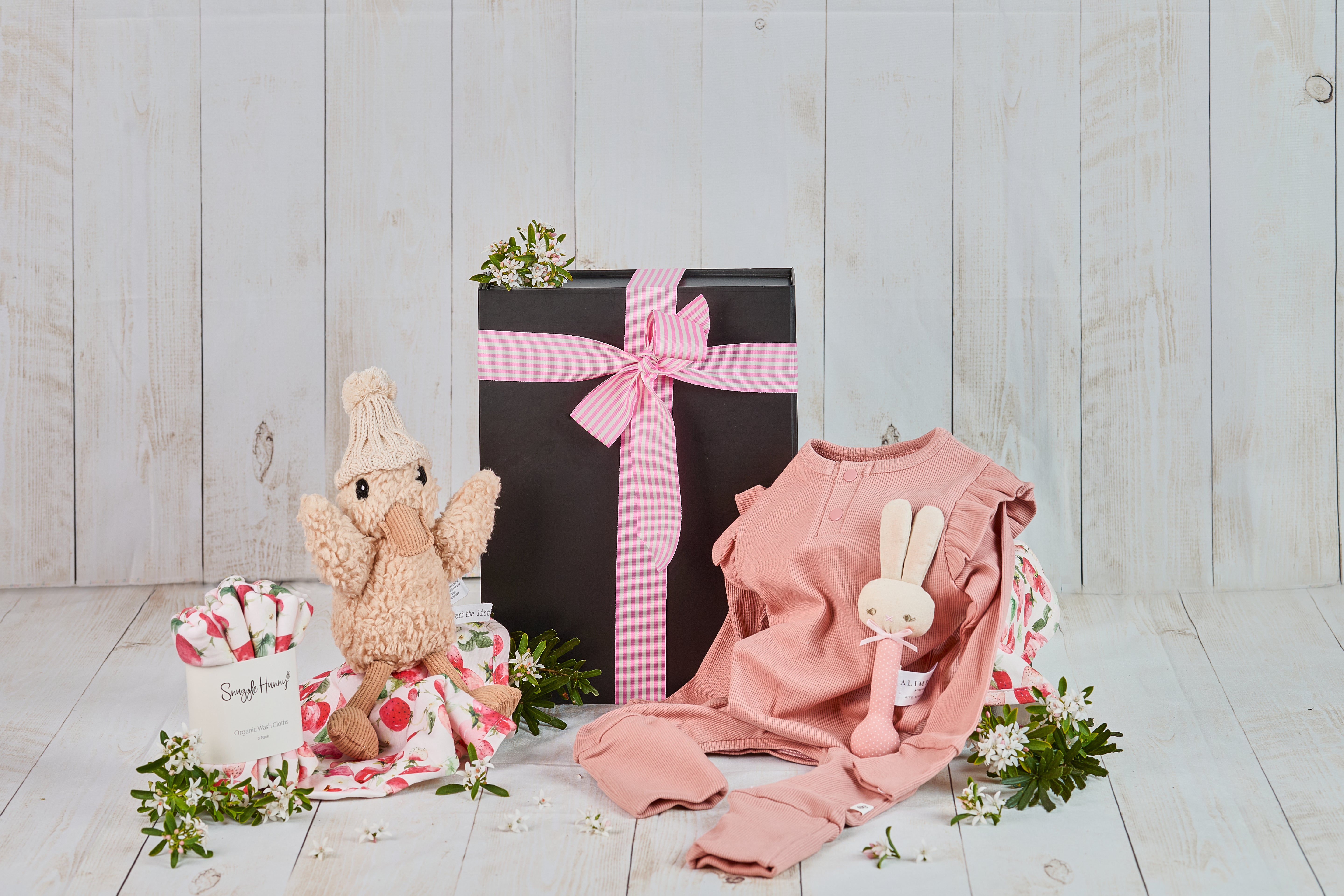 The Welcome Hamper-Girl