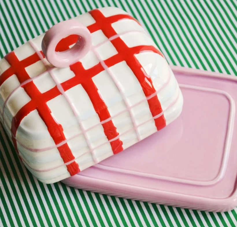 &Klevering Pink plaid butter dish
