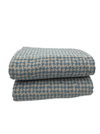Fridah Houndstooh Blue Haze Bath Towel